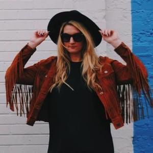 Meet your Posher, Kimberly